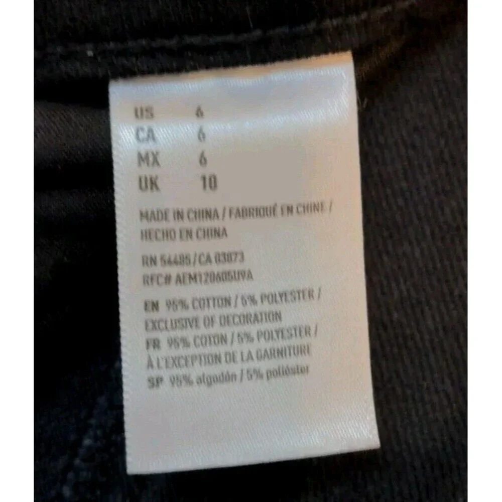 American Eagle  Womens Black Distressed Denim Button Fly Frayed Hem Mini Skirt 6